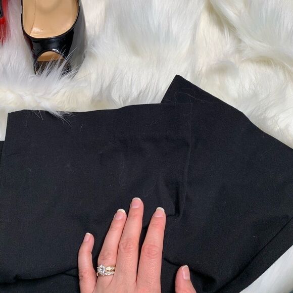 Lilly Pulitzer pants  - Picture 4 of 4